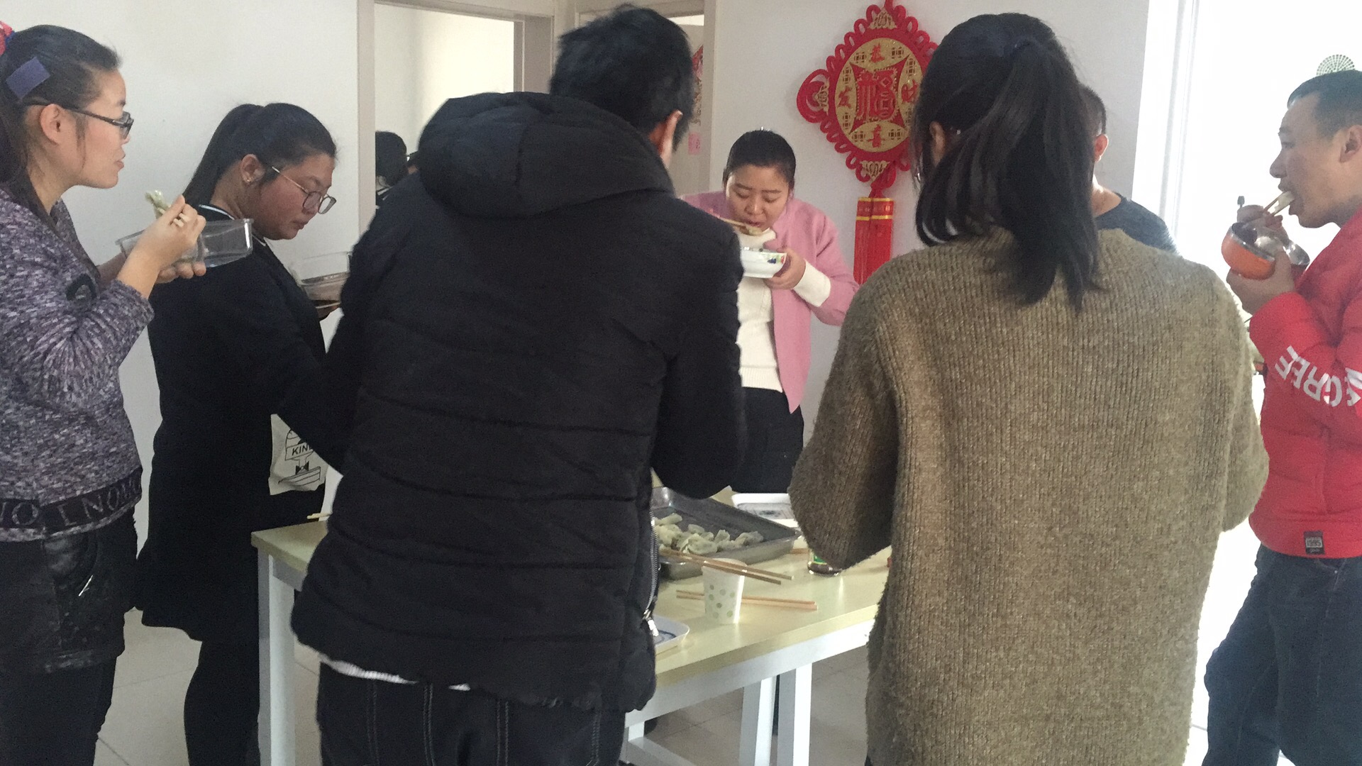 蓝网有爱|圣诞遇上冬至，祝您平安喜乐！